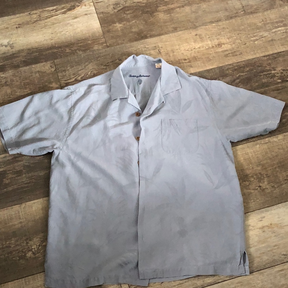 Tommy Bahama Light Gray Casual Button Down Shirt